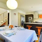 Feriehus In With Private Pool & Bbq *