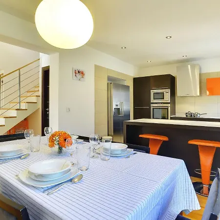 Tatil Evi In With Private Pool & Bbq *